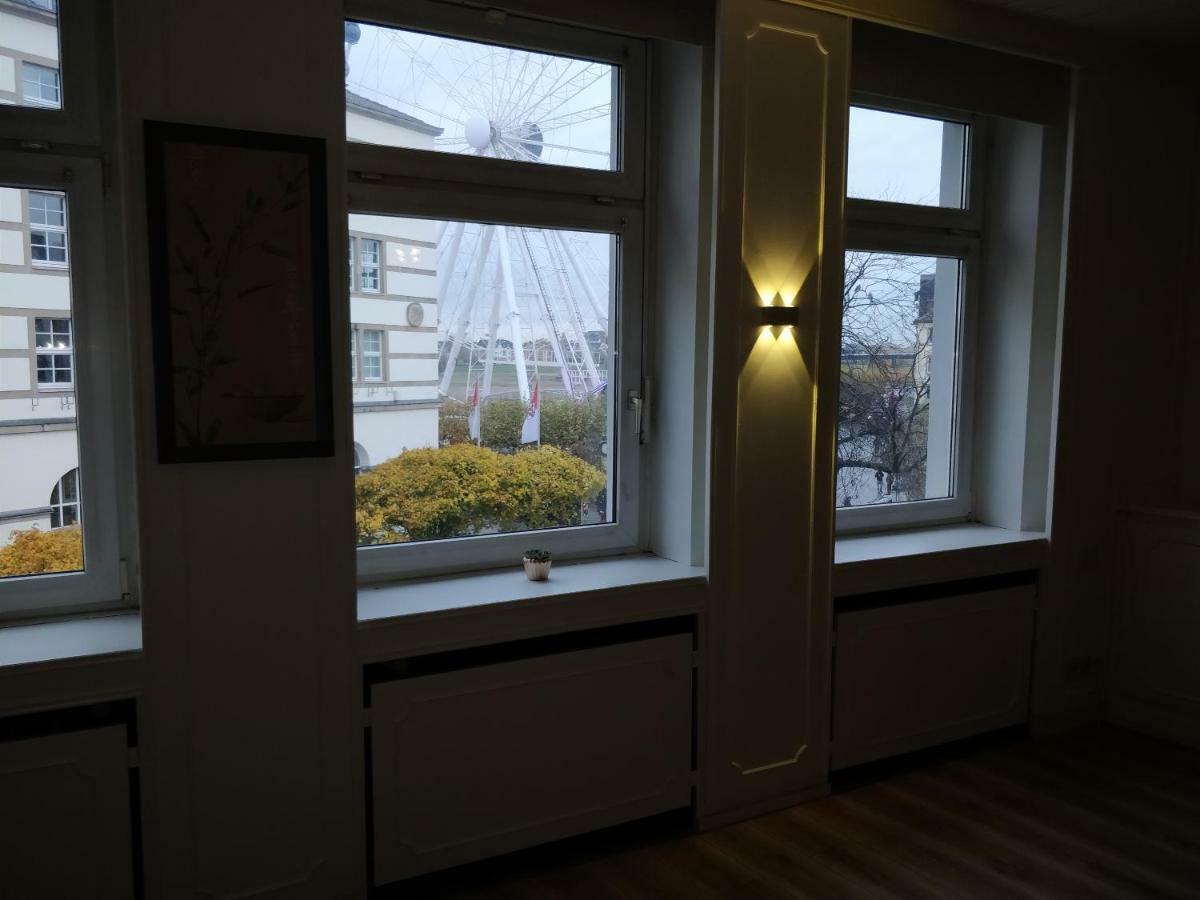Avi City Burgplatz Apartments Дюссельдорф Екстер'єр фото